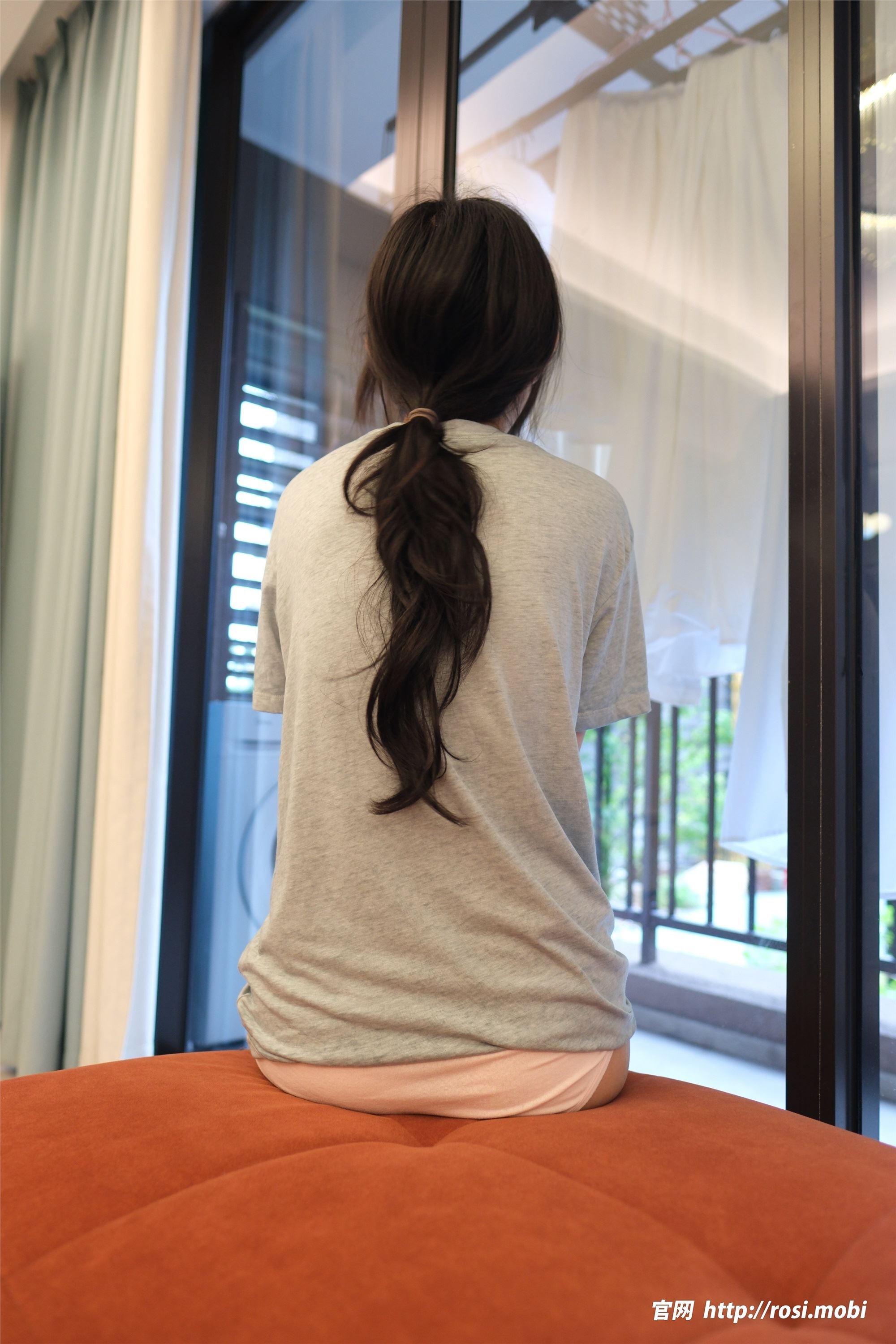 ROSI写真 2025.01.25 NO.4800